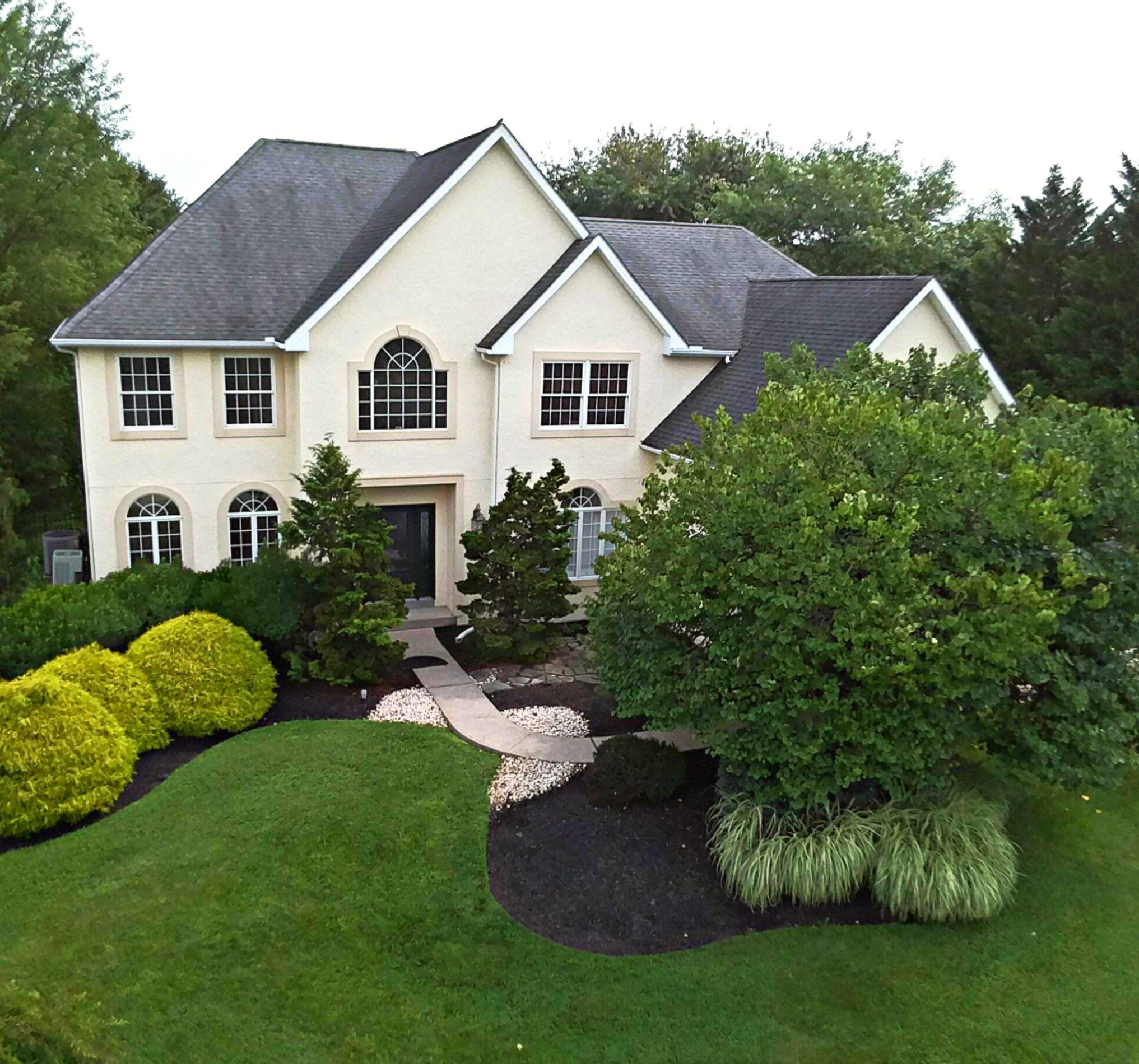 Sold 10/16/2020 $575,000  Lower Saucon Township  Listed by Hershel & Robin Ruhmel